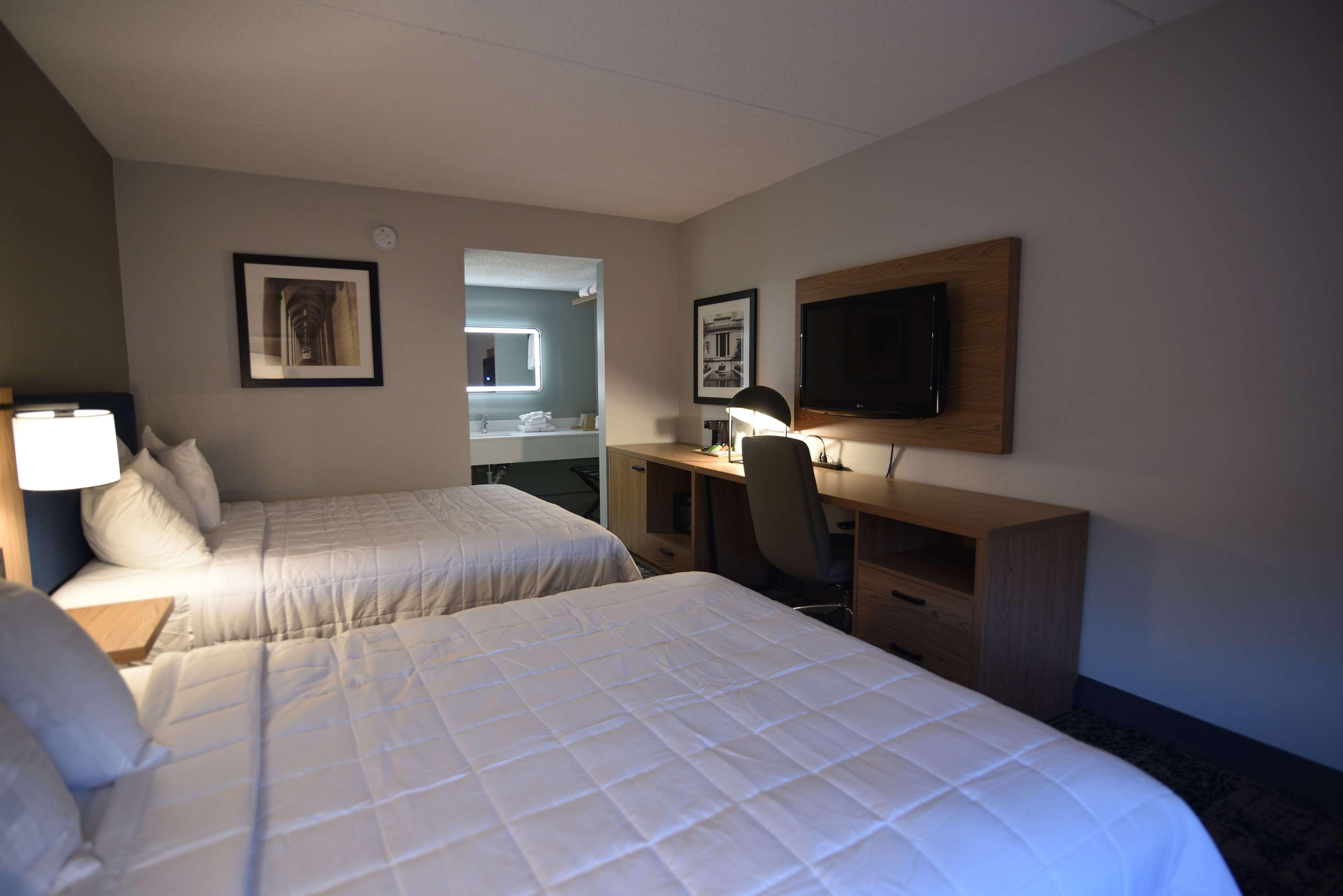 Baymont By Wyndham Pine Grove I-81 Hotel Bagian luar foto